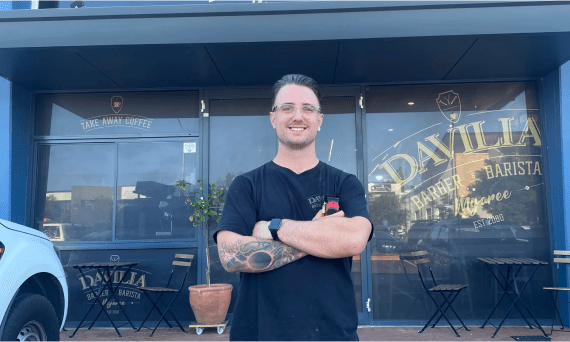Silvagni from Davilia Barbershop Perth team