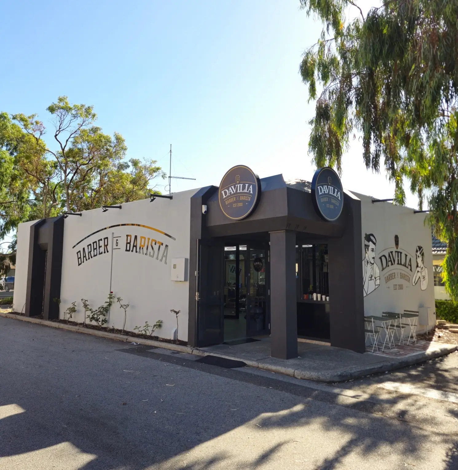 Entrance view of Davilia Duncraig Barbershop