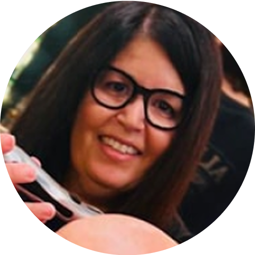 Franca from Davilia Barbershop team