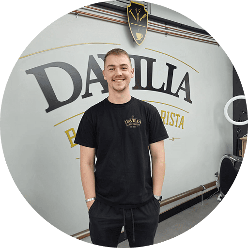 Robbie, barber at Davilia Barbershop