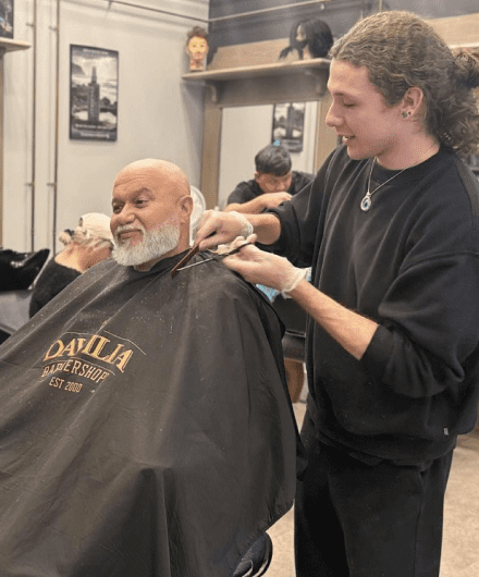 Beard trim and shaping service
