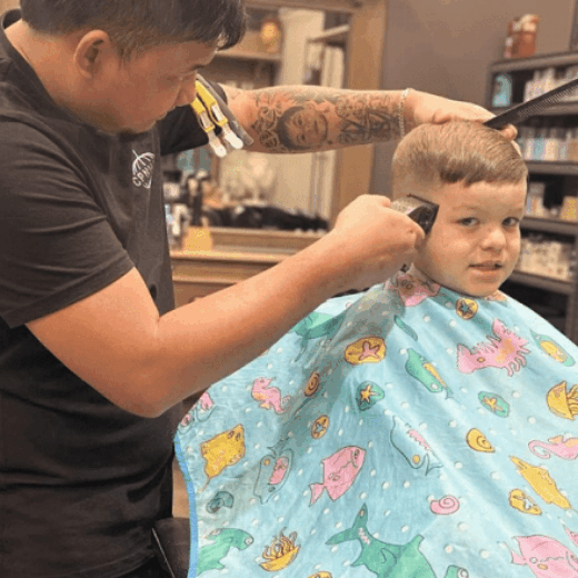 Kids haircut service at Davilia Barbershop